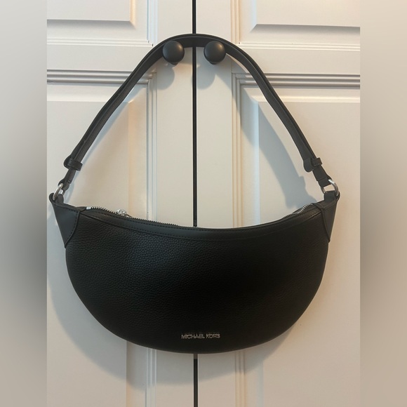 MICHAEL KORS Hollis 2-in-1 Pebbled Leather & Logo Shoulder Bag NWT Retail $598 - Picture 4 of 10